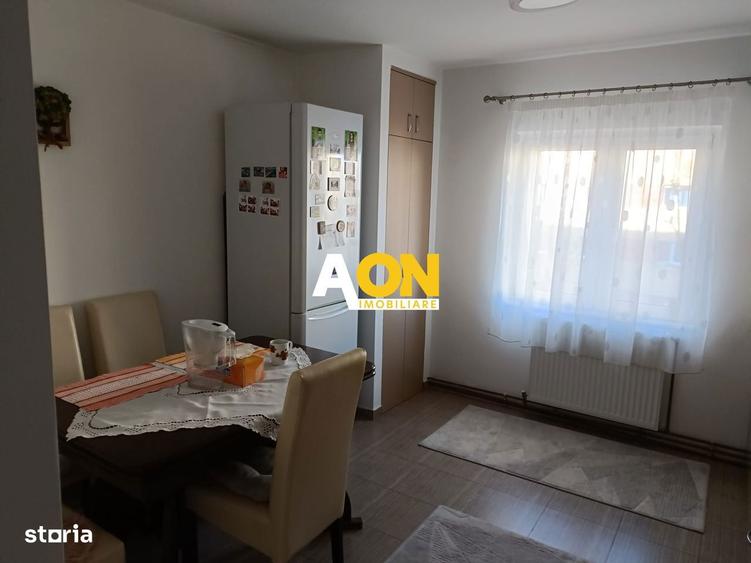 Apartament cu 2 camere, mobilat în Cetate