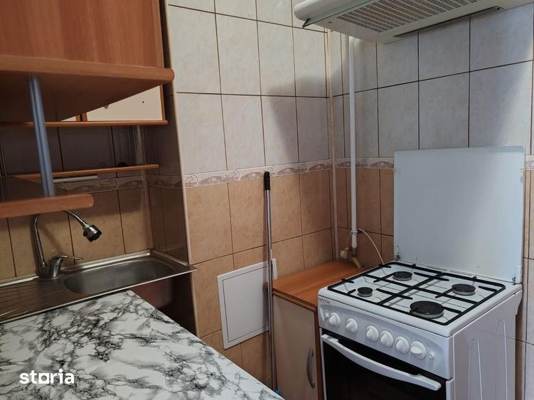 Apartament 2 camere, etaj 3, Tractorul, Bra?ov - 6