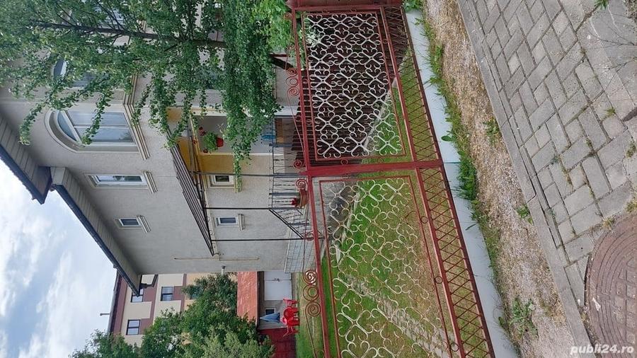 Casă cu 5 camere cu Teren 720 Mp în Câmpulung Moldovenesc