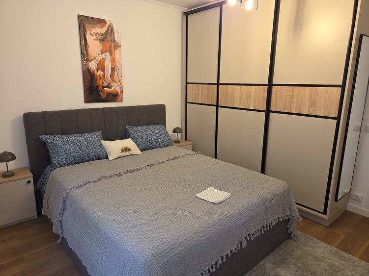 Apartament cu 2 camere decomandat în Militari
