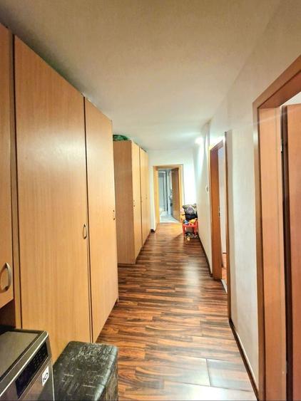 Apartament cu 4 camere decomandat, mobilat în Șagului