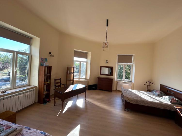 Apartament cu 2 camere semidecomandat în Ultracentral