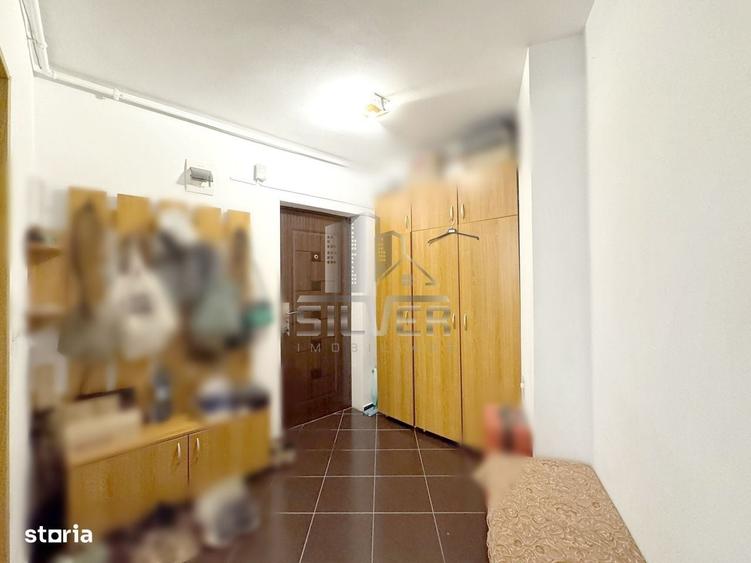 Apartament cu 3 camere în Zorilor