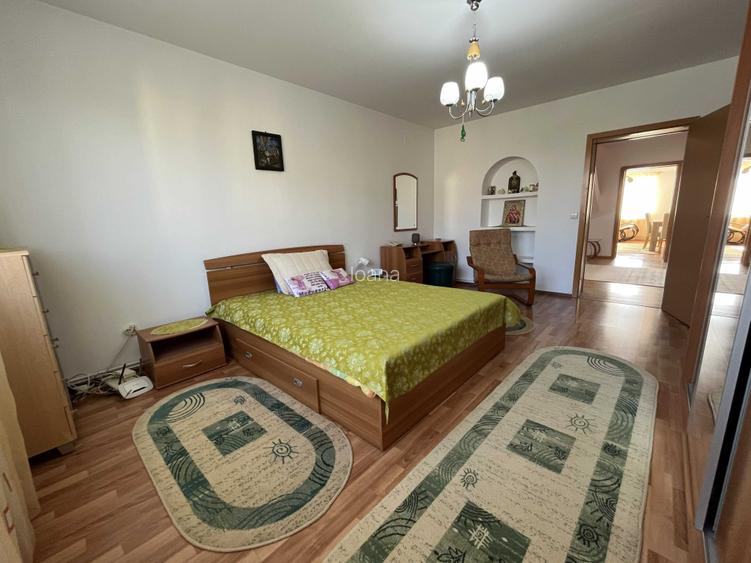 Persoana fizica, vand apartament la casa, cartier Sub Arini, Sibiu