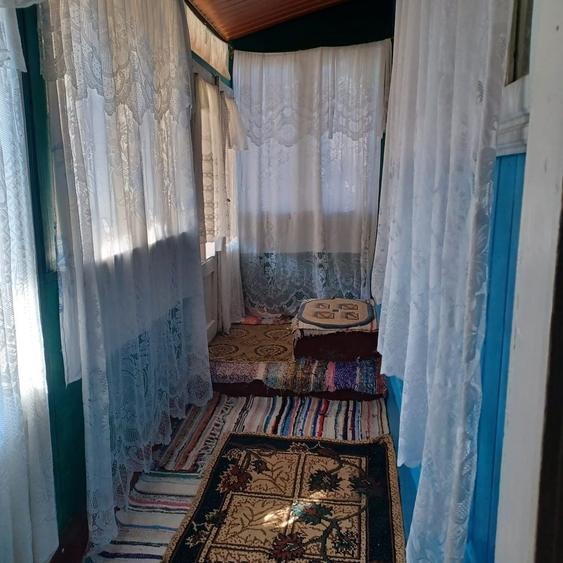 Casă cu 3 camere în Podu Turcului