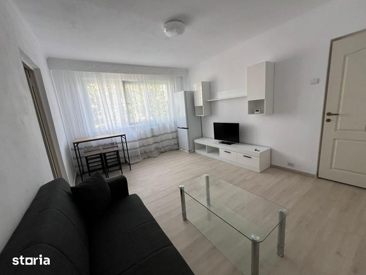 Apartament cu 2 camere semidecomandat în Central