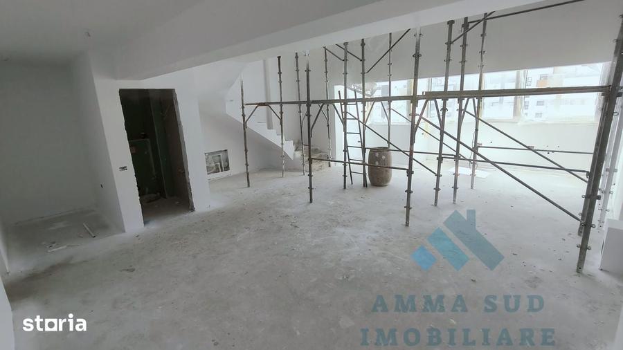 Penthouse 4 camere - 186.8 mp total utili - Metrou Berceni la 500 m - 6