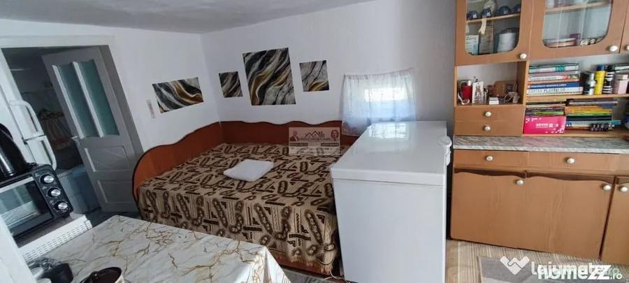 Casă cu 2 camere cu Teren 3811 Mp în Buciumeni