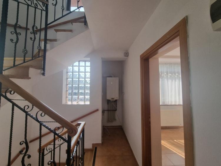 Spațiu comercial, de 120 mp, în Pipera