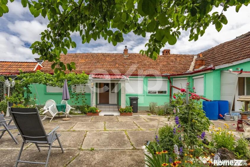 Casă cu 5 camere cu Teren 1866 Mp în Central
