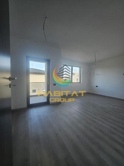 Duplex cu 3 camere cu Canalizare în Central