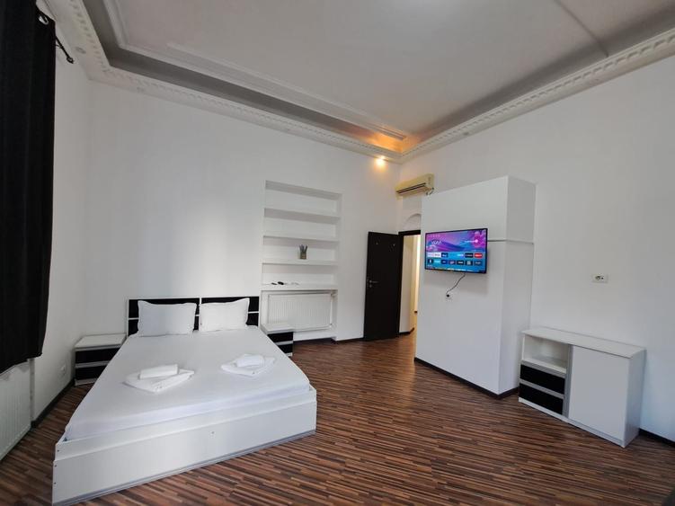 Apartament cu 2 camere semidecomandat în Universitate