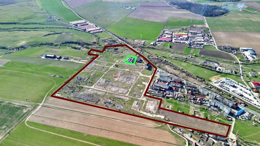 Teren Construcții intravilan de 185299 mp, în Central