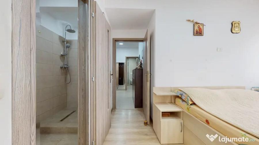 Apartament cu 2 camere decomandat în Central