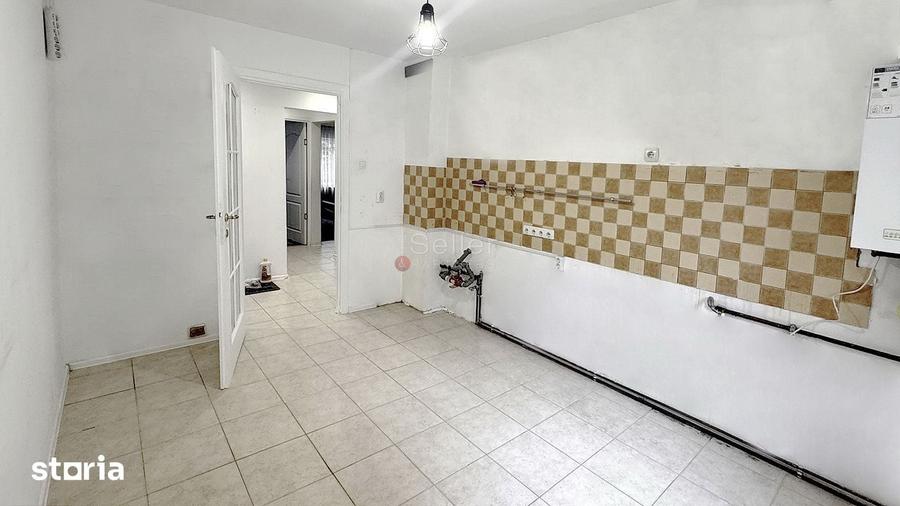 Apartament cu 3 camere în Astra
