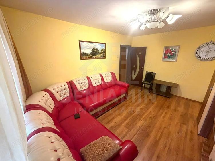 Apartament cu 3 camere - Craiovita Noua - etaj intermediar - 2