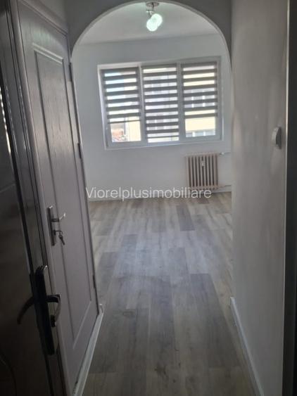 Garsoniera 21 mp, complet renovata -zona Jumbo