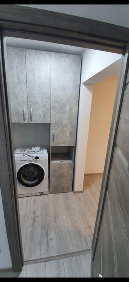 Apartament cu 2 camere semidecomandat în Berceni