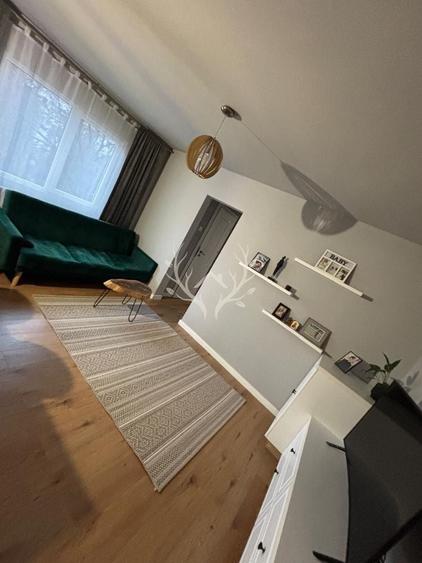 Apartament cu 3 camere semidecomandat, mobilat în Mănăștur