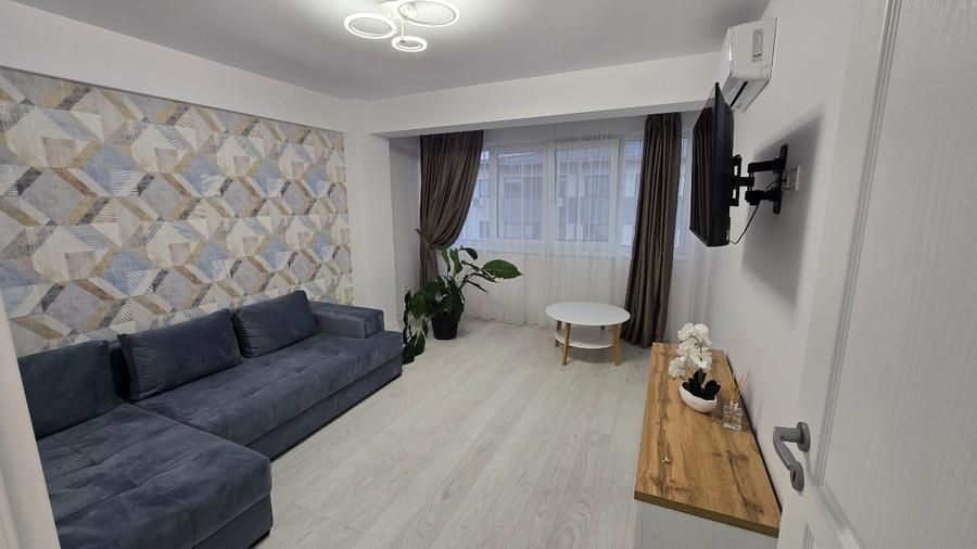 Apartament cu 2 camere semidecomandat, mobilat în Miroslava