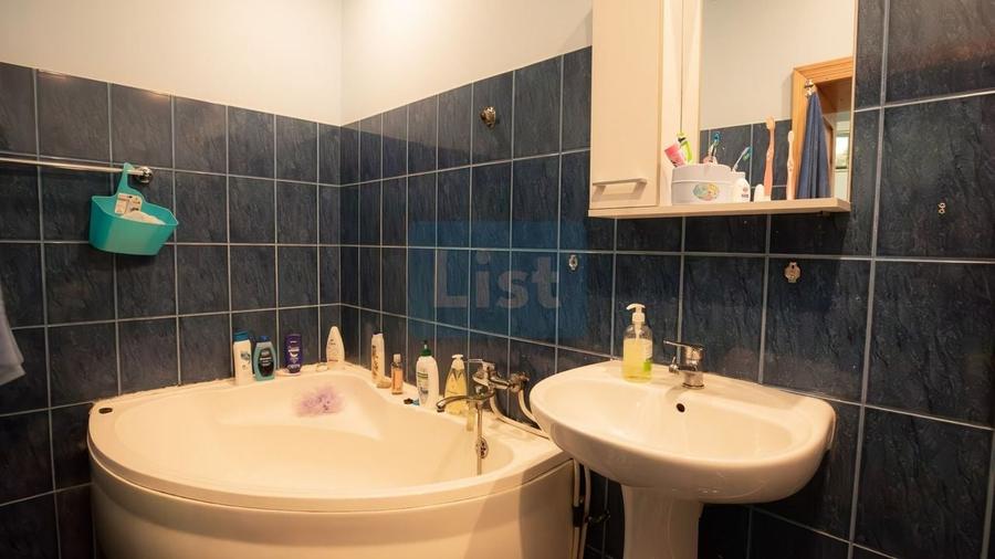 Casă cu 4 camere cu Canalizare în Muncitoresc