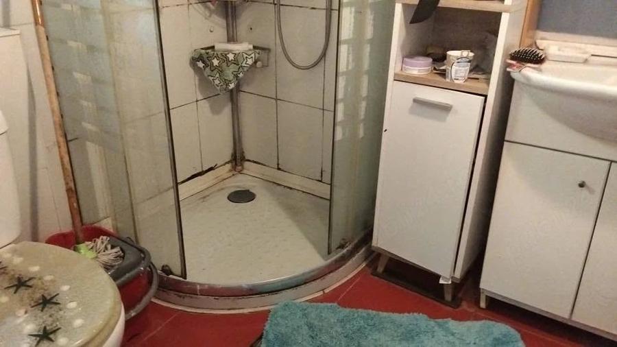 Casă cu 2 camere cu Teren 410 Mp în Central