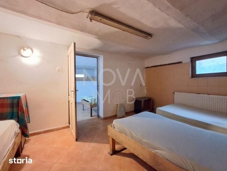 Casă cu 5 camere cu Teren 160 Mp în Trei Stejari