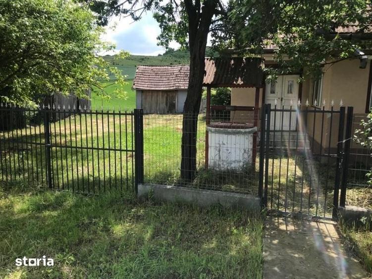 Casă cu 2 camere cu Teren 180 Mp în Central