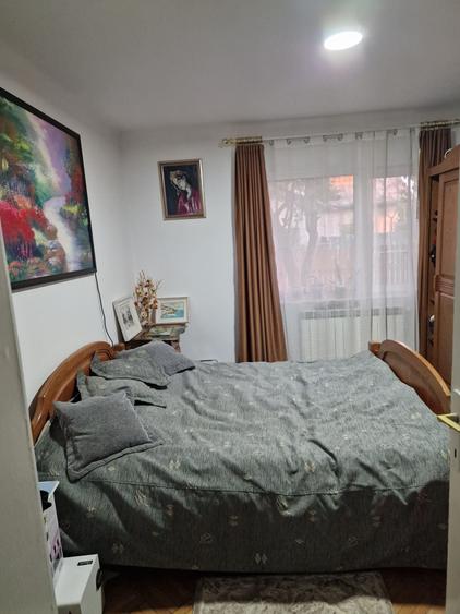 Casă cu 4 camere în Brebu