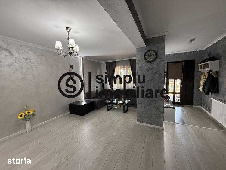 Casă cu 4 camere cu Teren 258 Mp în Bordei