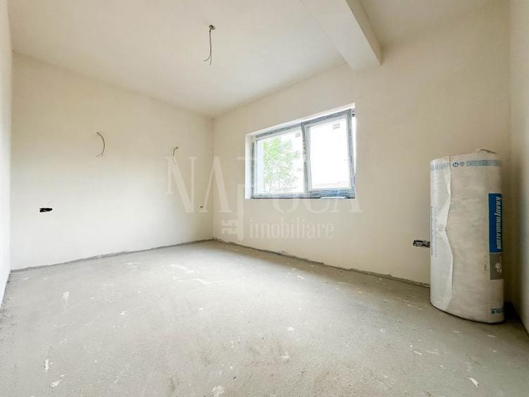 Casă individuală cu 5 camere cu Canalizare în Zorilor