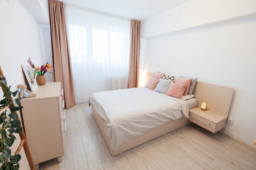 Apartament cu 2 camere decomandat în Titan