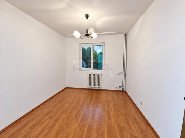 Apartament cu 3 camere semidecomandat, mobilat în Brâncoveanu