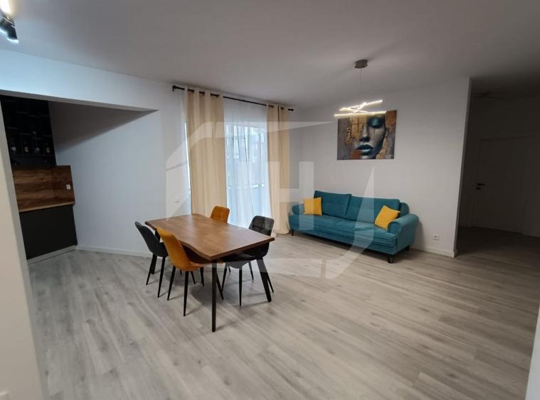 Apartament cu 2 camere semidecomandat, mobilat în Mărăști