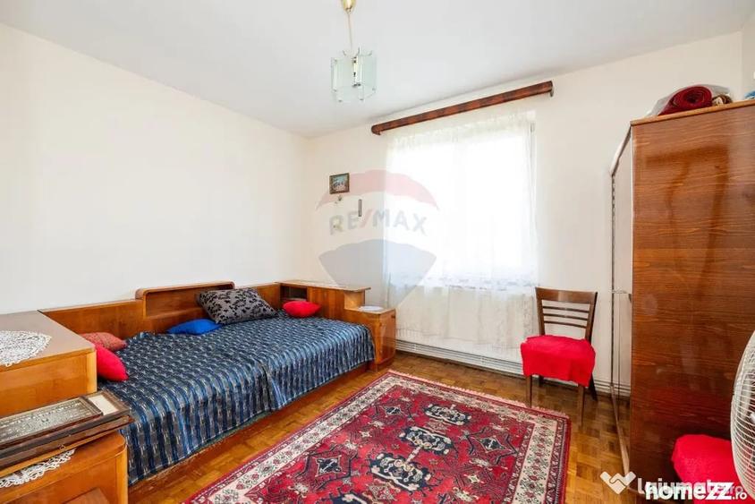 Apartament cu 2 camere semidecomandat în Calea București