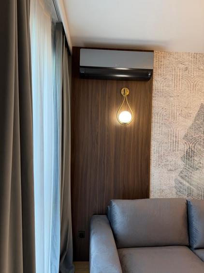 Casă cu 4 camere cu Canalizare în Vest