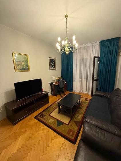 Apartament cu 2 camere decomandat în Romană