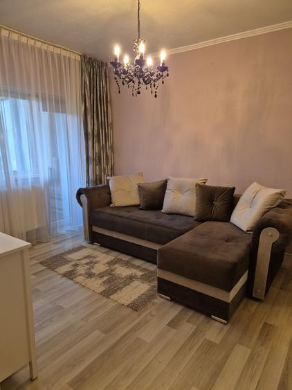 Garsonieră decomandată în Exterior Vest