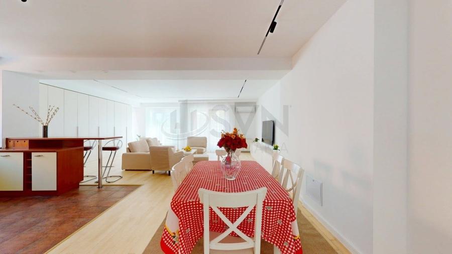 Apartament cu 3 camere semidecomandat, mobilat în Aviatorilor