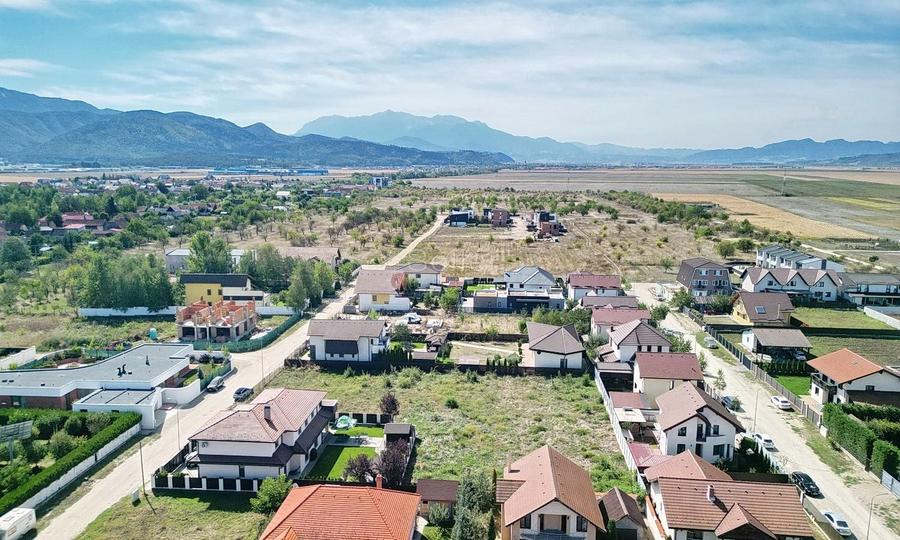 Teren Construcții intravilan de 823 mp, în Ghimbav Livadă