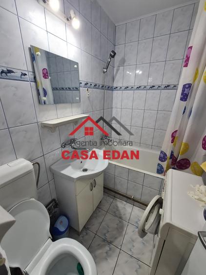 Apartament cu 2 camere semidecomandat în Câmpina