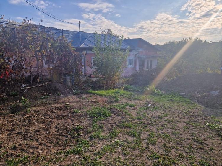 Teren Construcții intravilan de 1600 mp, în Central