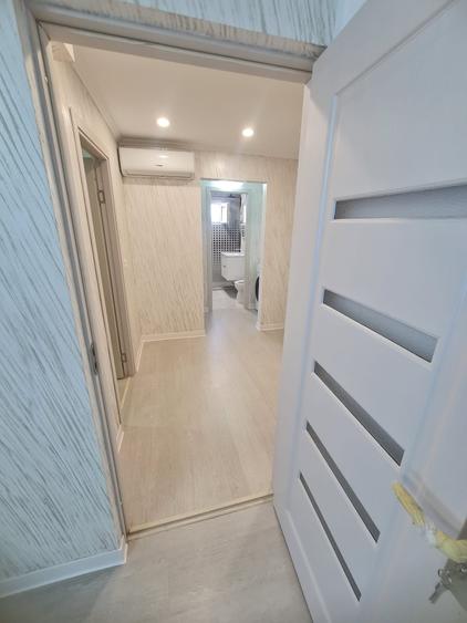 Apartament cu 2 camere decomandat în Micro 16