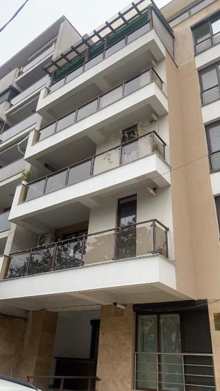 Apartament cu 3 camere decomandat, mobilat în Aviației