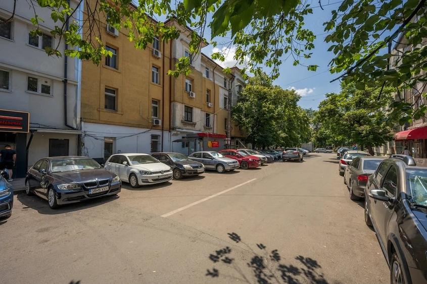 Spațiu comercial, de 51 mp, în Eroii Revoluției