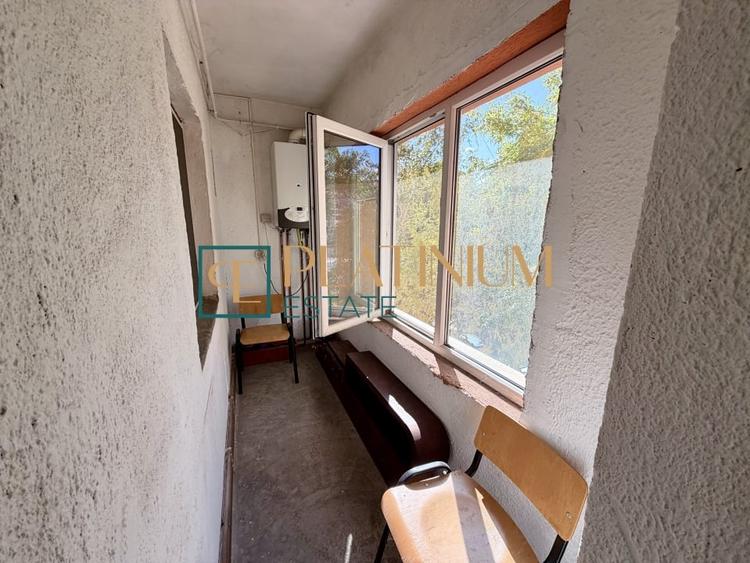 Apartament cu 2 camere decomandat, mobilat în Torontalului