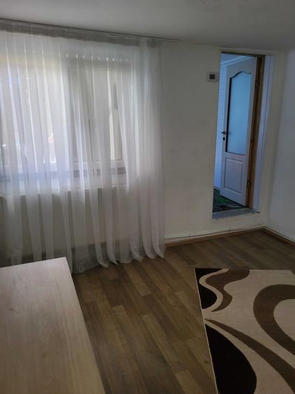 Casă cu 3 camere în Afumați