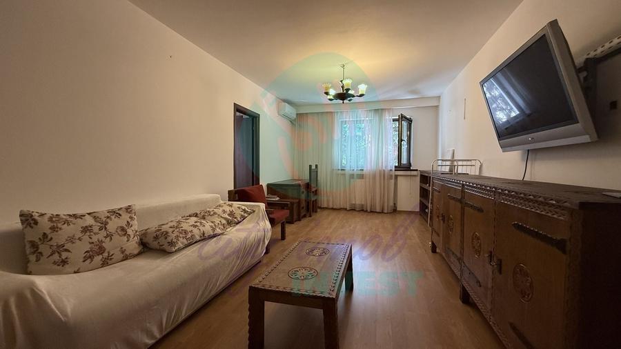 Apartament cu 2 camere semidecomandat, mobilat în Primăverii