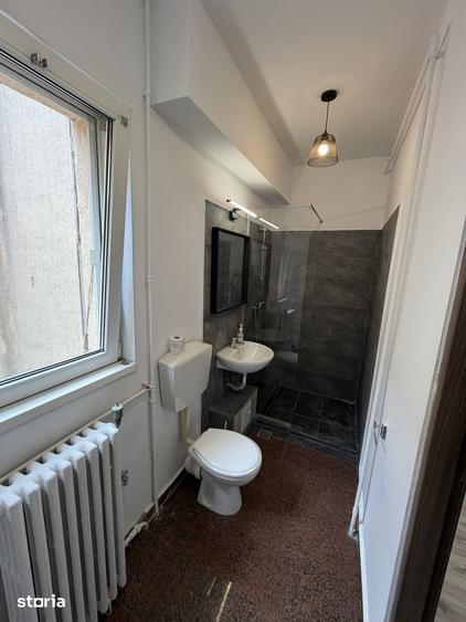 Calea Victoriei, apt. 3 camere, renovat,etaj 8, balcon, bloc solid - 9