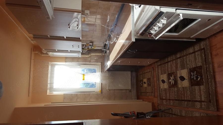 Apartament cu 2 camere semidecomandat în Griviței